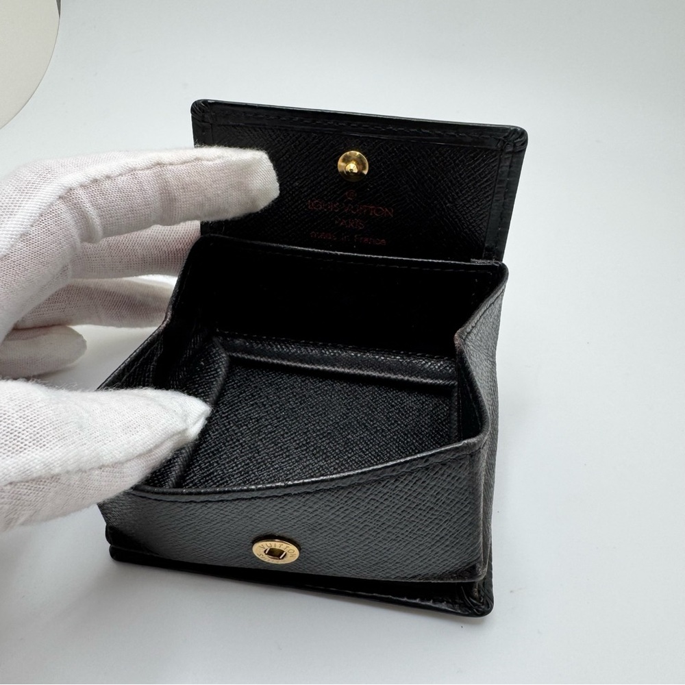 Louis Vuitton Coin Purse Epi Noir Mini Boite Box Leather Snap Closure Black OS - Picture 10 of 17